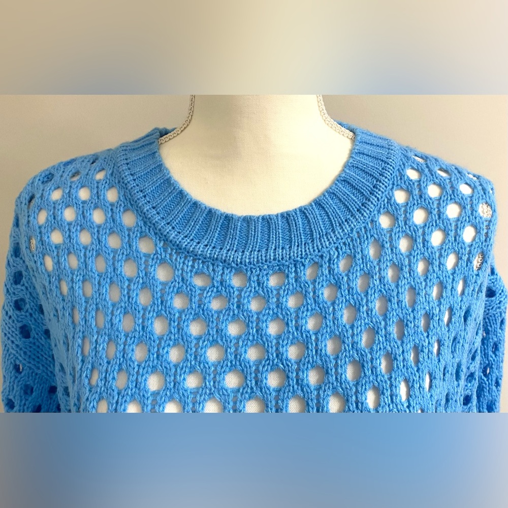 H&M Divided Womens L Solid Blue Crewneck Long Sleeve Lightweight Sweater Classic - Picture 3 of 12